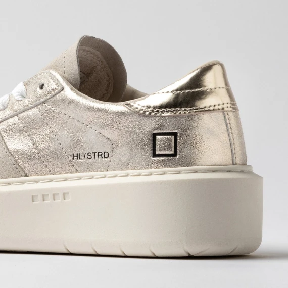 Sneakers D.A.T.E. HILL LOW PLATFORM in pelle platino