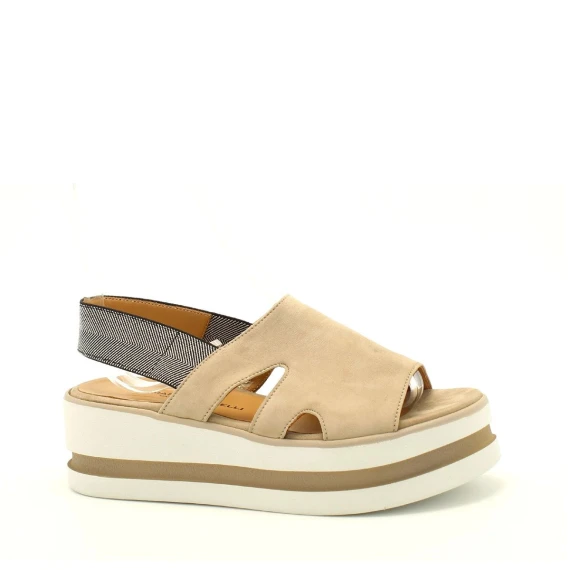 Sandalo Gianmarco Sorelli 2101 in camoscio beige