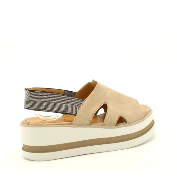 Sandalo Gianmarco Sorelli 2101 in camoscio beige