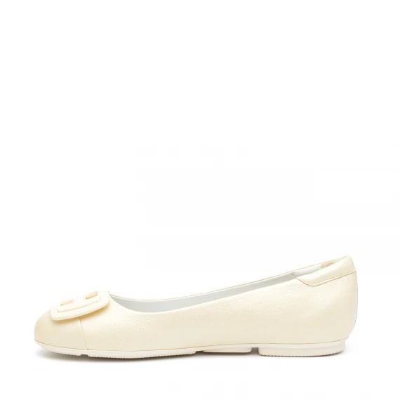 Ballerina Hogan H661 in pelle color avorio
